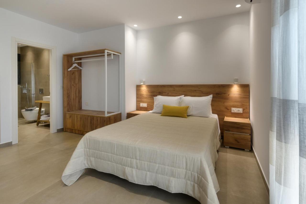Suites Of Happiness Parga Exterior photo