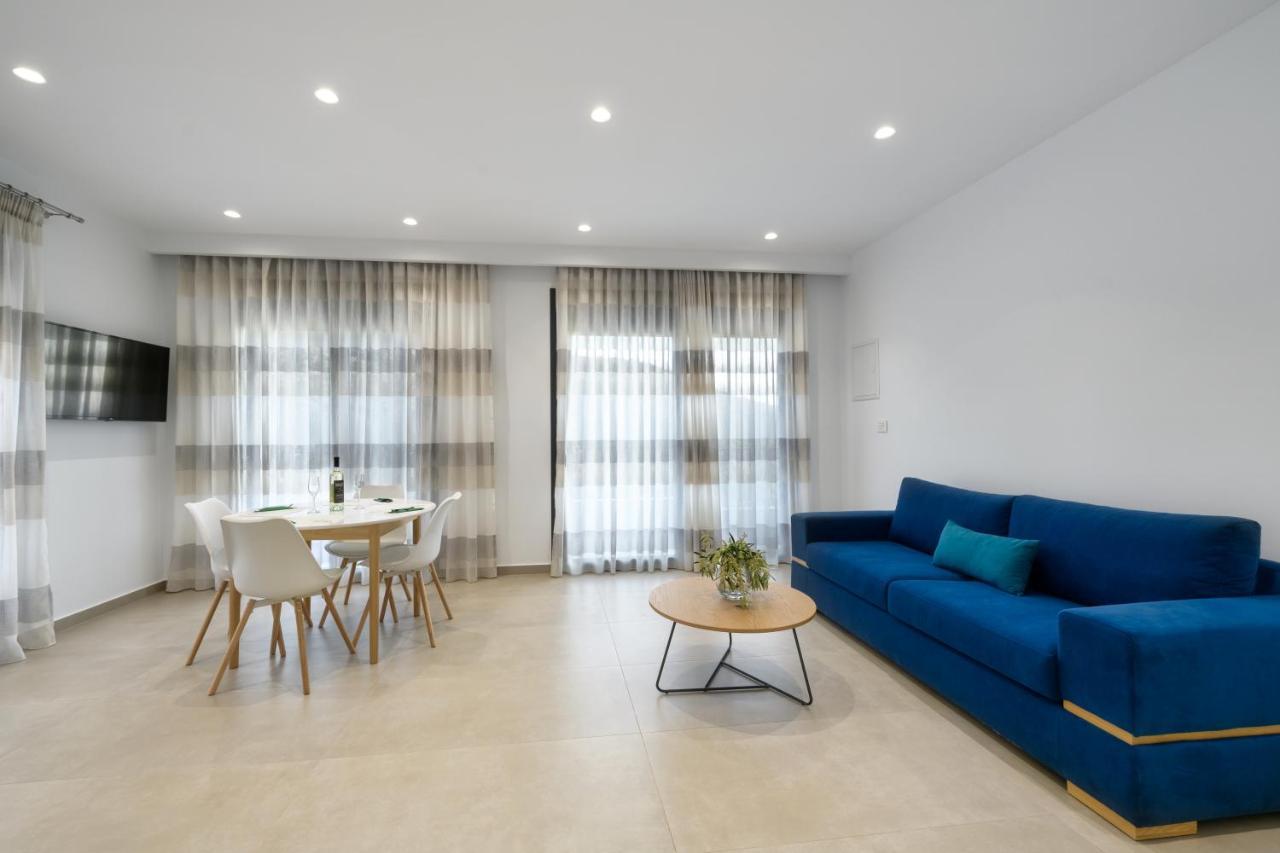 Suites Of Happiness Parga Exterior photo
