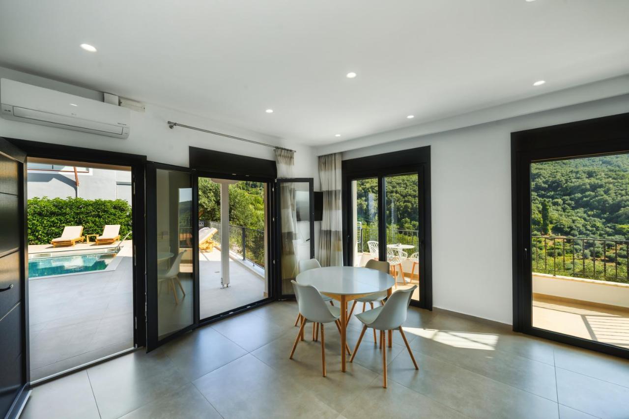 Suites Of Happiness Parga Exterior photo